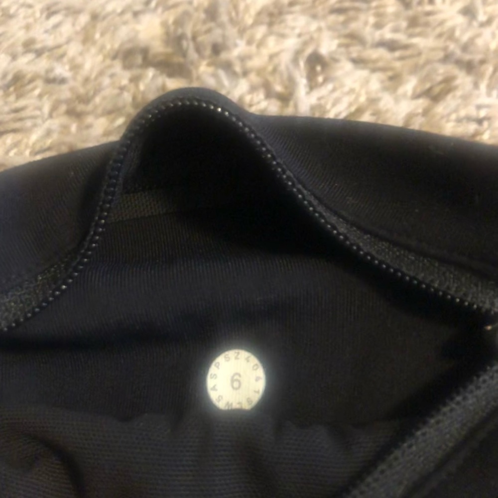Lululemon long leggings - Picture 7 of 13